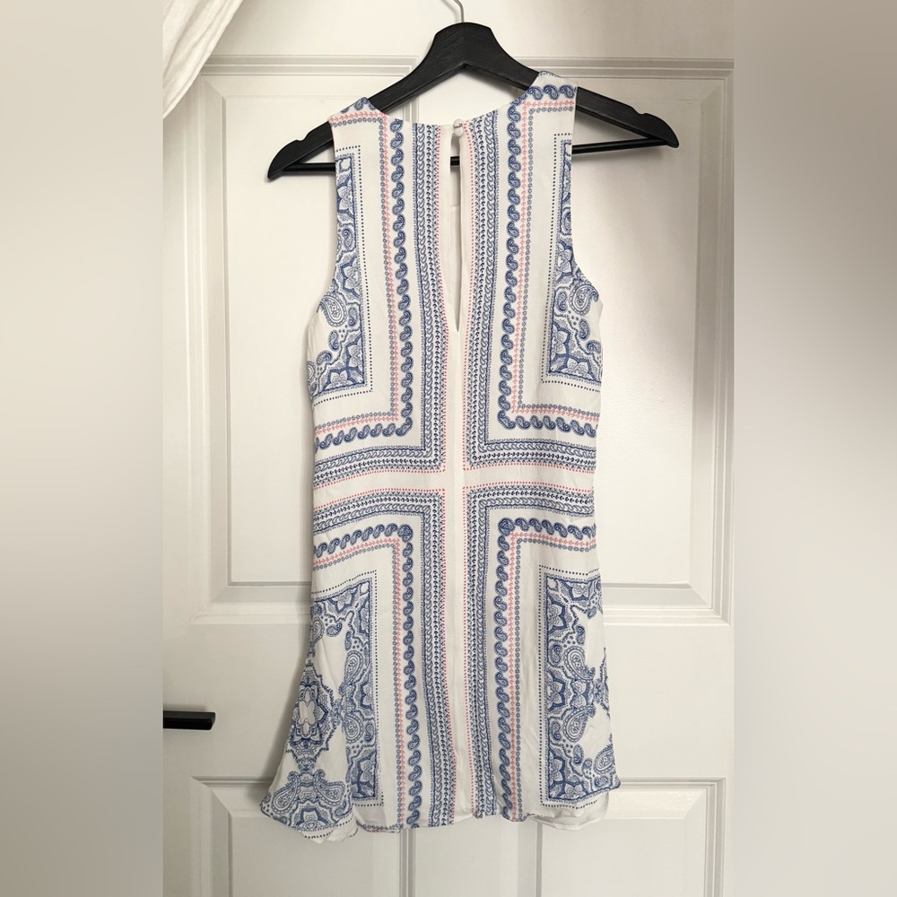 White Paisley Patterned High Neck Tank Tunic Top - Picture 10 of 12